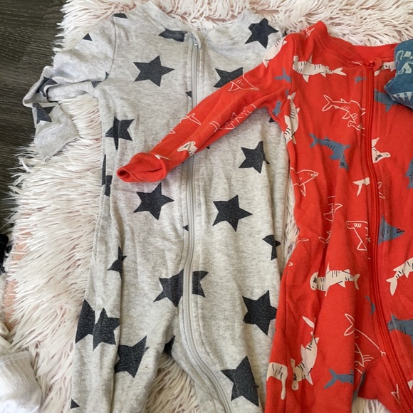 Variety of zip up pjs - Picture 2 of 5